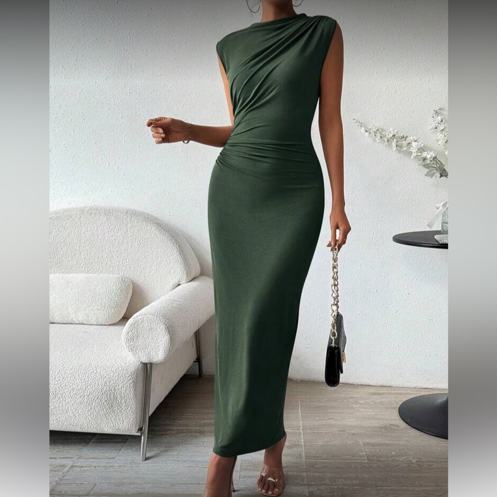Elegant Green Sleeveless Draped Bodycon Maxi Dress